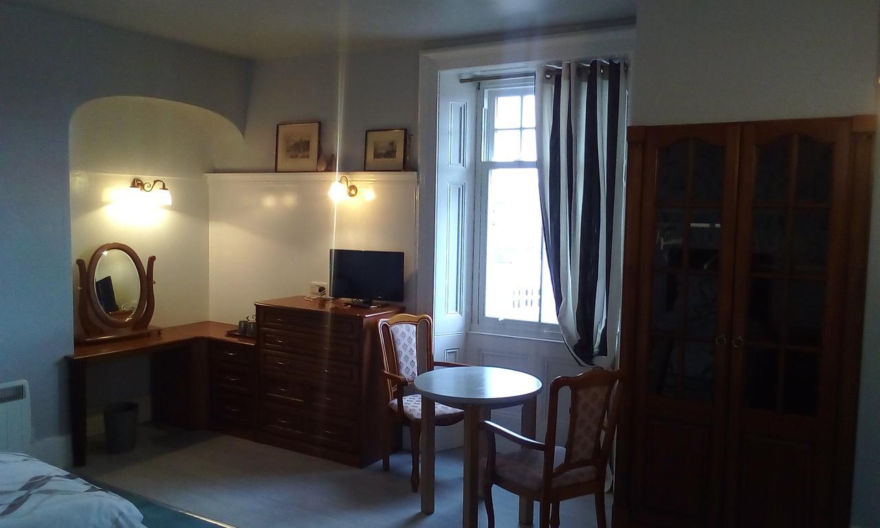 Tower Hotel Talgarth Extérieur photo