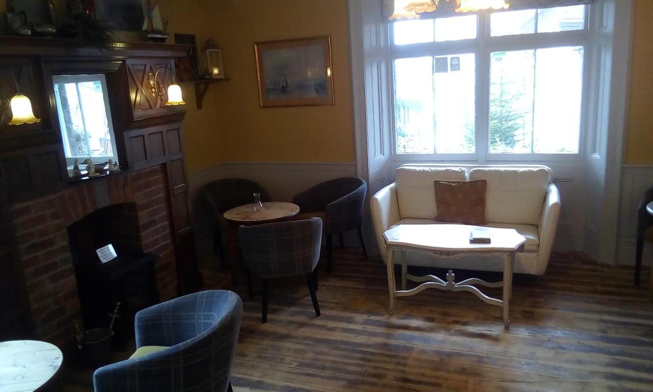 Tower Hotel Talgarth Extérieur photo